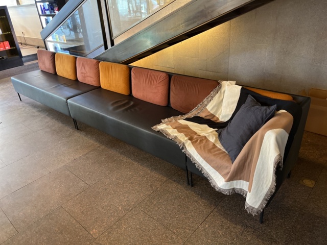 1303615-7 Sofa x3 sections - Offecct