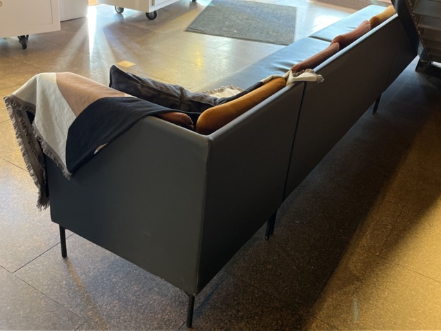 1303615-4 Sofa x3 sections - Offecct