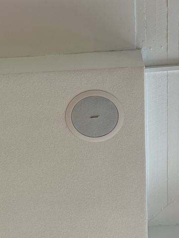 1303605-3 PA system - Bose