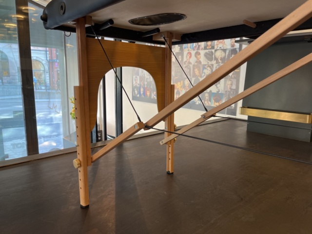 1303620-6 Treatment bed