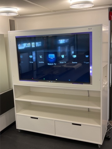 1303622-14 TV stand with smart TV Philips