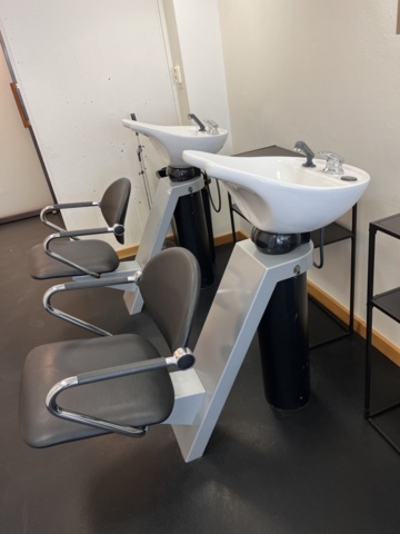 1303623-4 Shampooing station x2 places