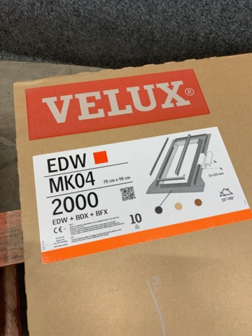 1345809-6 Skylight Velux GGU MK04 0068