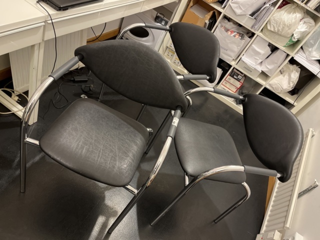 1303637-1 Armchairs 4 pcs