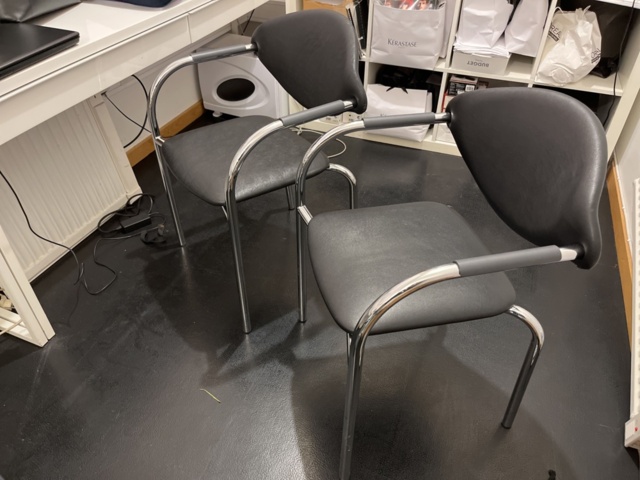 1303637-3 Armchairs 4 pcs