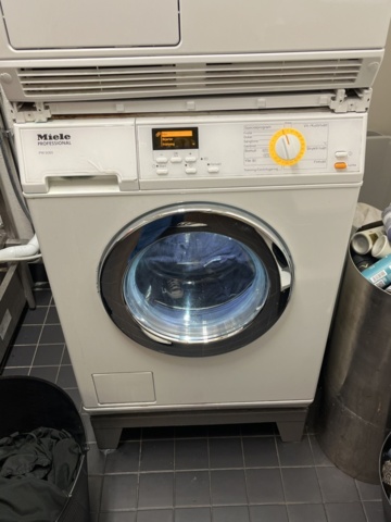 1303639-2 Washing column - Miele