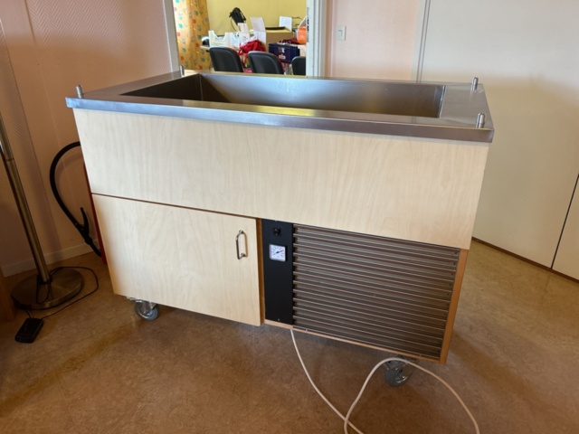 1337329-1 Cold buffet salad buffet