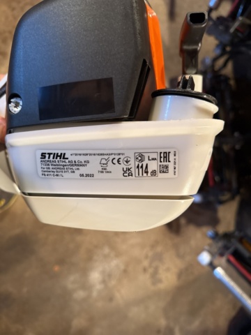 1321549-5 Brushcutter STIHL FS 411c -New
