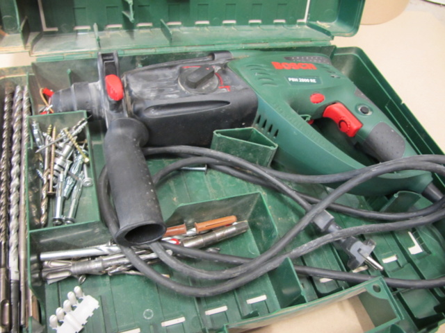 1302318-3 Impact drill