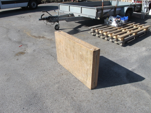 1302366-4 Tapetseringsbord