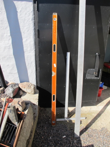 1302402-3 Bacho spirit level and straightedge