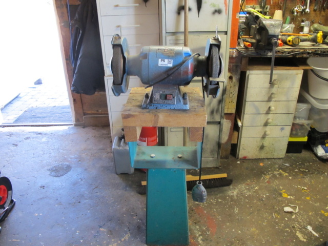 1302405-1 Bench grinder Rong long SN-8G