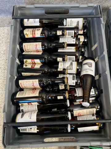 1339406-2 Lot of alcoholic beverages (This item is only sold to stockists)