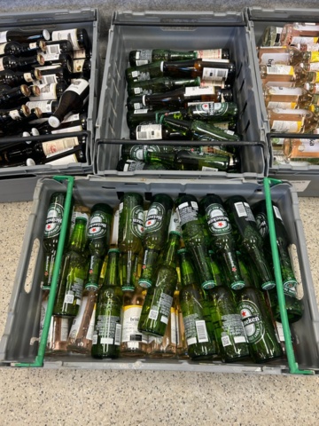 1339406-5 Lot of alcoholic beverages (This item is only sold to stockists)