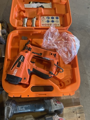 1325614-12 Tool kit Makita, Bosch, Meec etc.