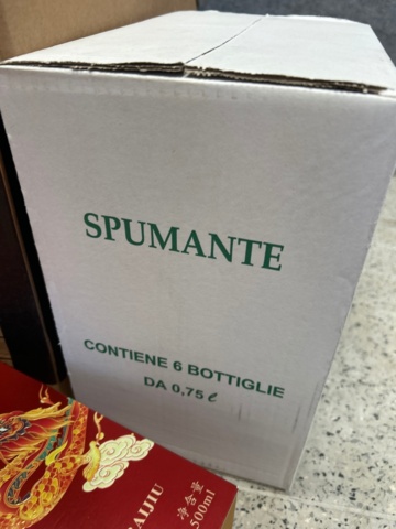 1339407-16 Lot of alcoholic beverages (This item is only sold to stockists)