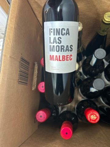 1339407-18 Lot of alcoholic beverages (This item is only sold to stockists)