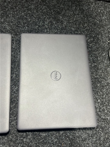 1325615-3 Laptops 2 pcs Dell Vostro 3400 P132G i5