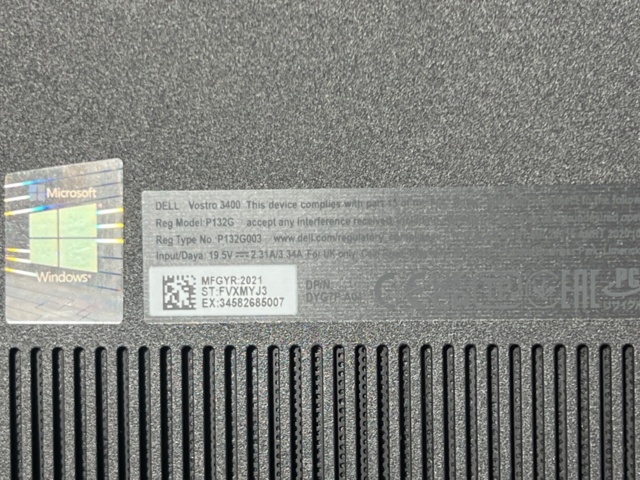 1325615-8 Laptops 2 pcs Dell Vostro 3400 P132G i5