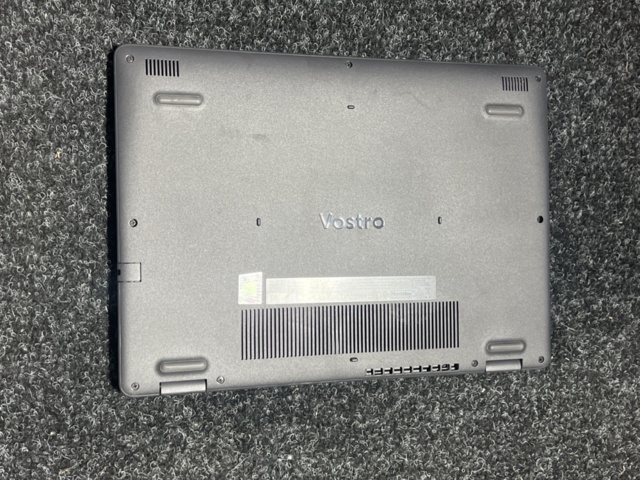 1325615-11 Laptops 2 pcs Dell Vostro 3400 P132G i5