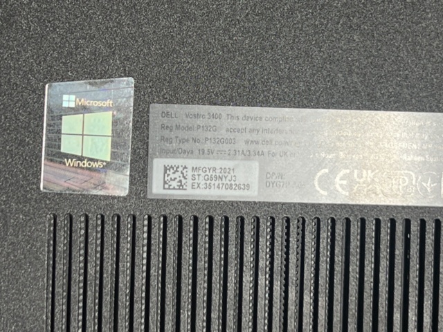 1325615-13 Laptops 2 pcs Dell Vostro 3400 P132G i5