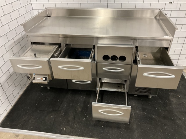 1198371-4 Refrigerated counter with sausage warmer