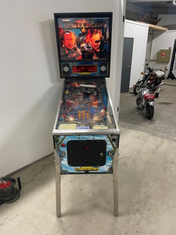 1343544-3 Pinball machine – Gottlieb Waterworld (1995)