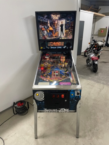 1343549-3 Twilight Zone – Bally