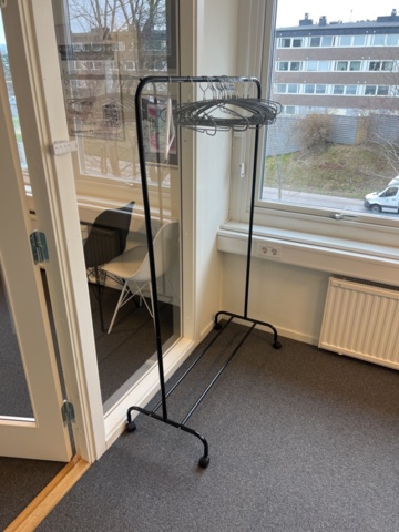 1325623-8 Large collection of various office furniture