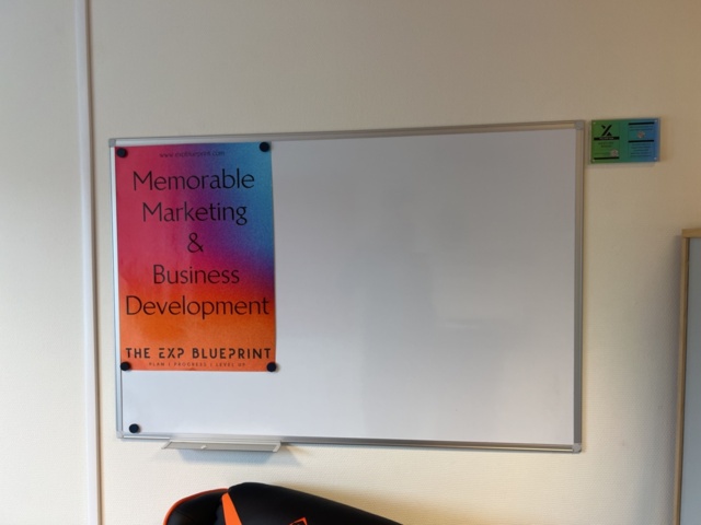 1325629-3 Armchairs 2pcs