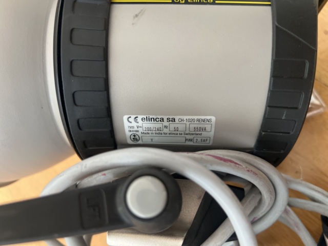 1325632-7 Collection of photo equipment - Flashes, mixer, sound and lights