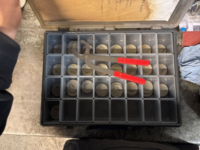 1321617-14 Shims for valve adjustment for Toyota