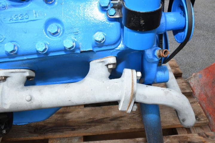 1346285-13 Ford engine V8 completely renovated model 8BA 1951
