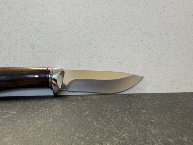 1346916-3 1 pc Hunting & outdoor knife - Strike detailed handle in Black Pakka wood and steel - Free shipping