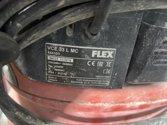 1333979-5 Vacuum cleaner and router – Flex / Hitachi