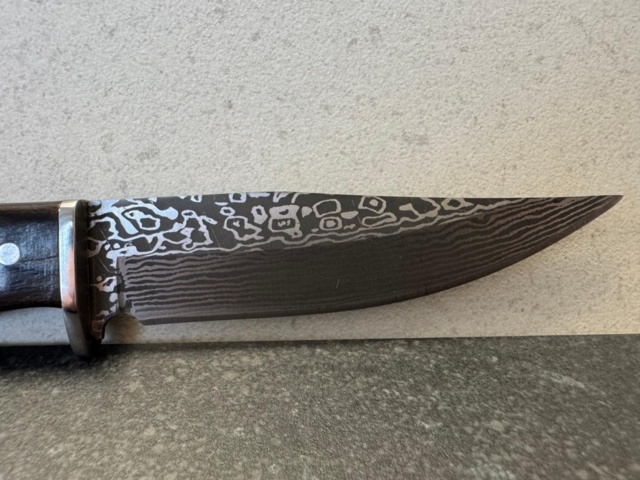 1346918-3 1 pc Hunting & outdoor knife - Hunter detailed handle in Black Pakka wood and steel - Free shipping