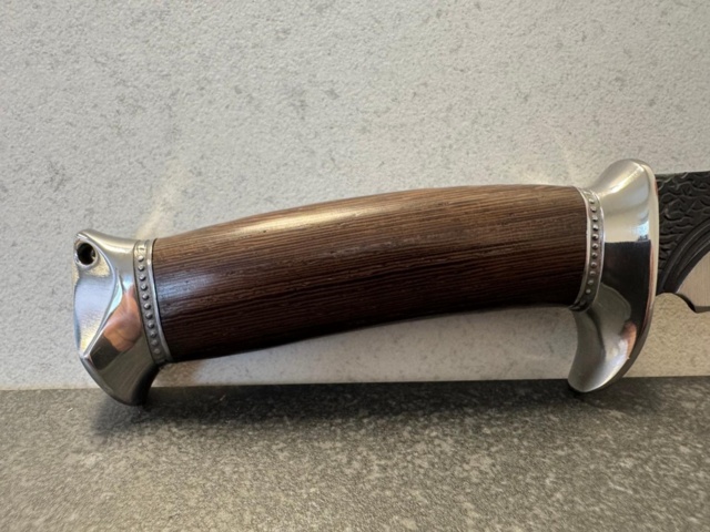 1346920-3 1 pc Hunting & outdoor knife - Fangtail detailed handle in Black Pakka wood and steel