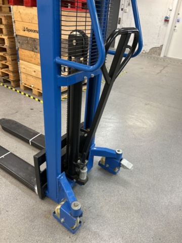 1290016-9 Manual stacker - Mitsubishi FS1016 -2008