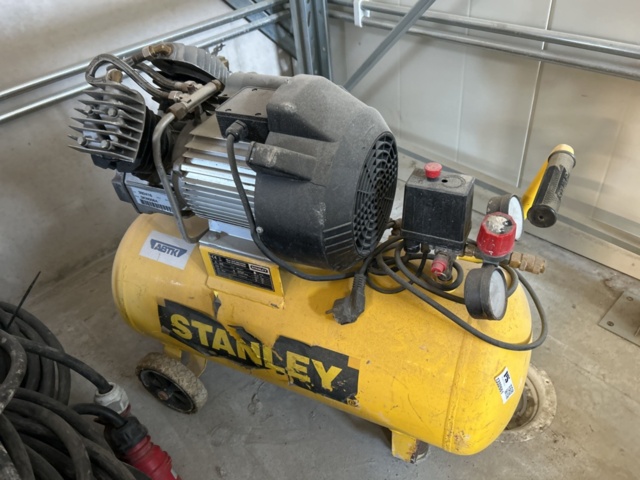 1332661-1 Compressor - Stanley DV2 400/10/50K