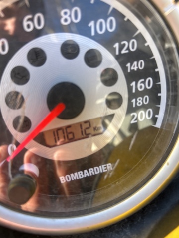 1337358-14 Snowmobile Ski-Doo MXZ Renegade 800 137hp -2004