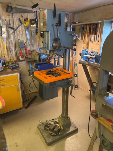 1135760-1 Pelarborrmaskin Strands inkl tillbehör