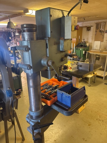 1135760-4 Pelarborrmaskin Strands inkl tillbehör