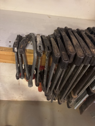 1135775-3 Screw clamps different sizes