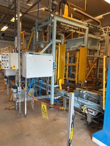 1316027-3 Rullbanor, kedjetransportör, gallerplattfom, kontormodul