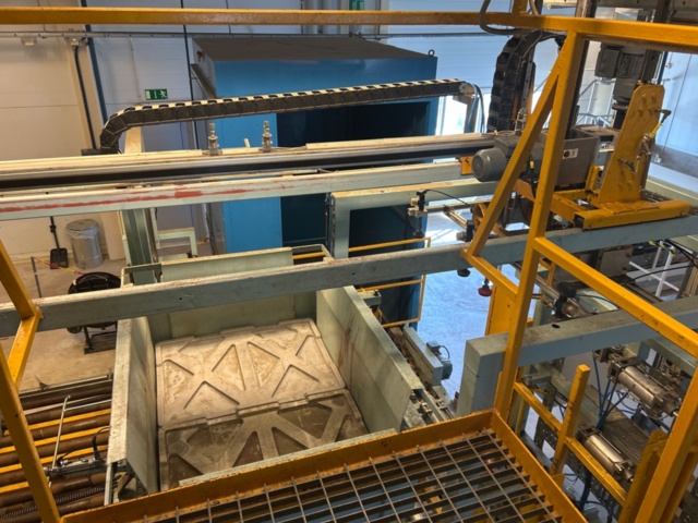 1316027-20 Rullbanor, kedjetransportör, gallerplattfom, kontormodul