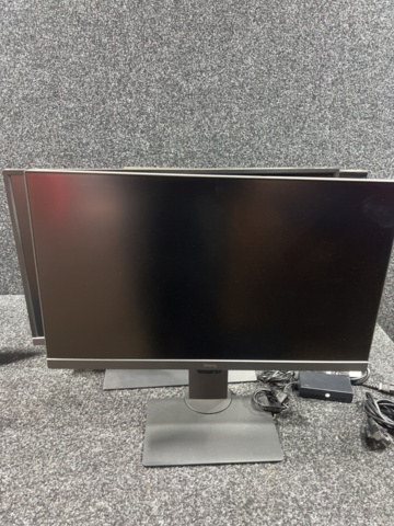 1325641-4 Computer monitors 3pcs 27-32"