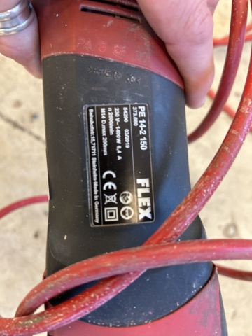 1332628-7 Polishing machine