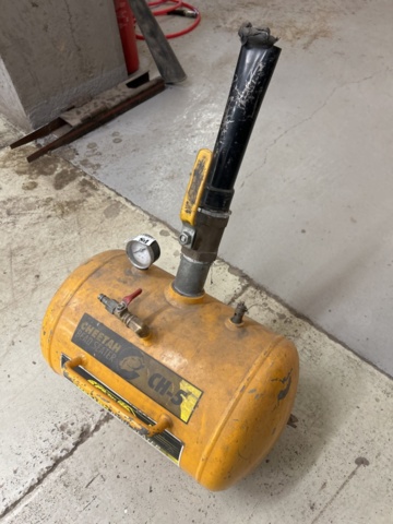 1332641-1 Air Bazooka Cheetah Bead Seater CH-5