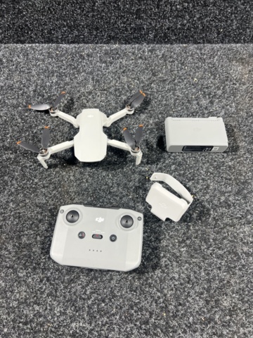 1325643-1 Drone DJI Mini 2 SE