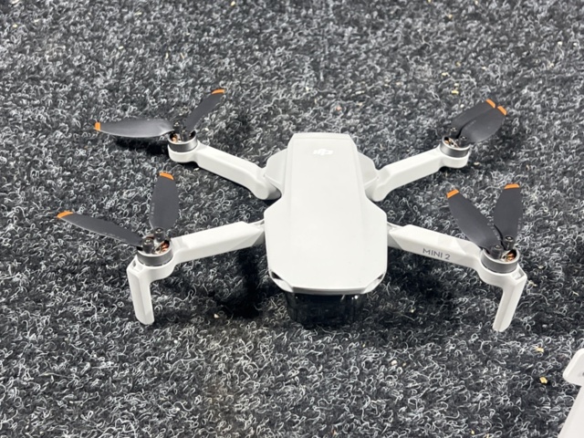 1325643-7 Drone DJI Mini 2 SE